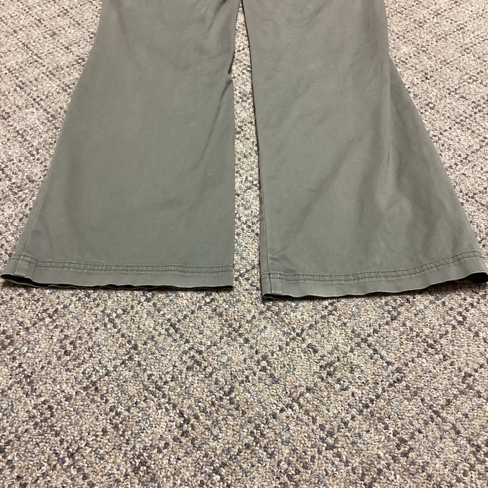 Dockers Favorite Fit Olive Army Green Twill Chino Pants * Size 4 - Picture 10 of 16